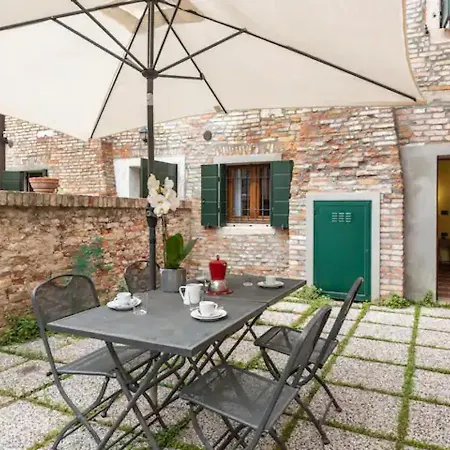 Garden * Venice