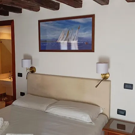 Garden Apartment Venice